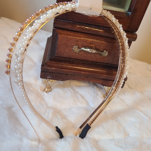 Gorgeous Headbands - Picture 2 of 5